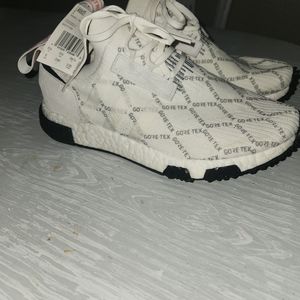 Mens sz 6 Adidas NMD Racer gore-tex sneakers shoes New